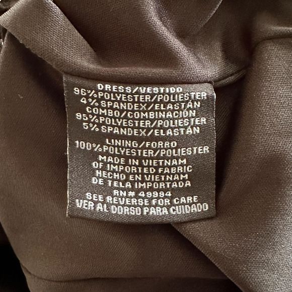 R&M Richards Black and Silver Dress Suit, Size 6, Pre-owned - Picture 5 of 9